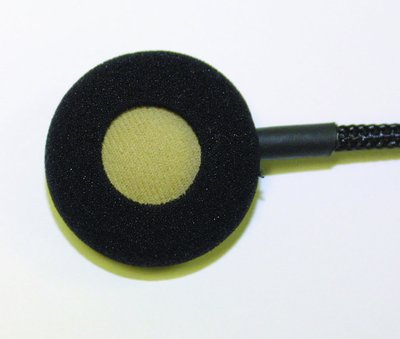 Twin sided nosie cancelling Microphone
